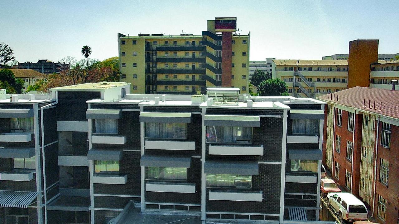 R Executive Apartments Harare Zewnętrze zdjęcie