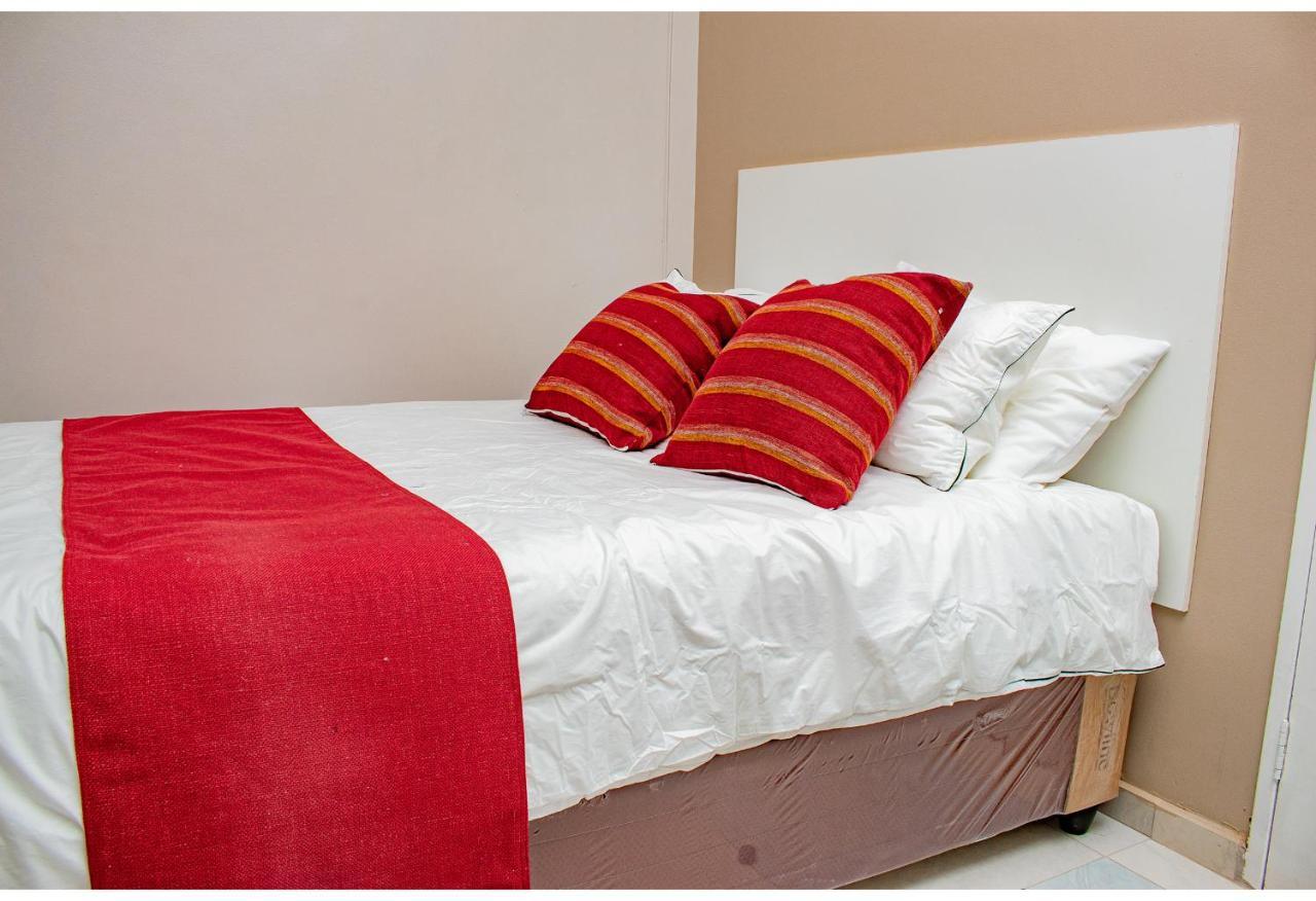 R Executive Apartments Harare Zewnętrze zdjęcie
