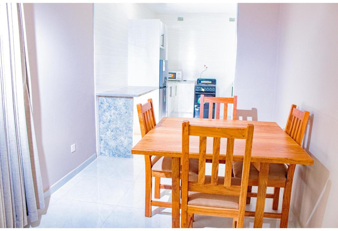 R Executive Apartments Harare Zewnętrze zdjęcie