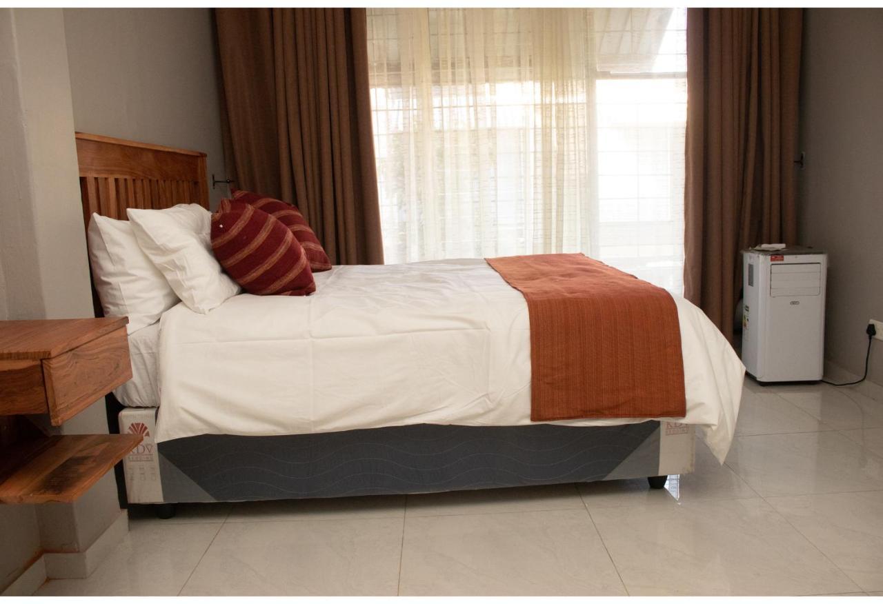 R Executive Apartments Harare Zewnętrze zdjęcie