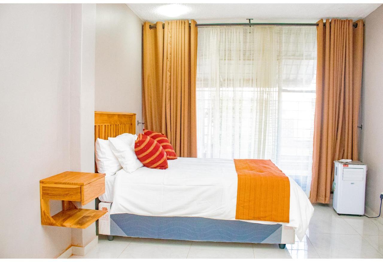 R Executive Apartments Harare Zewnętrze zdjęcie